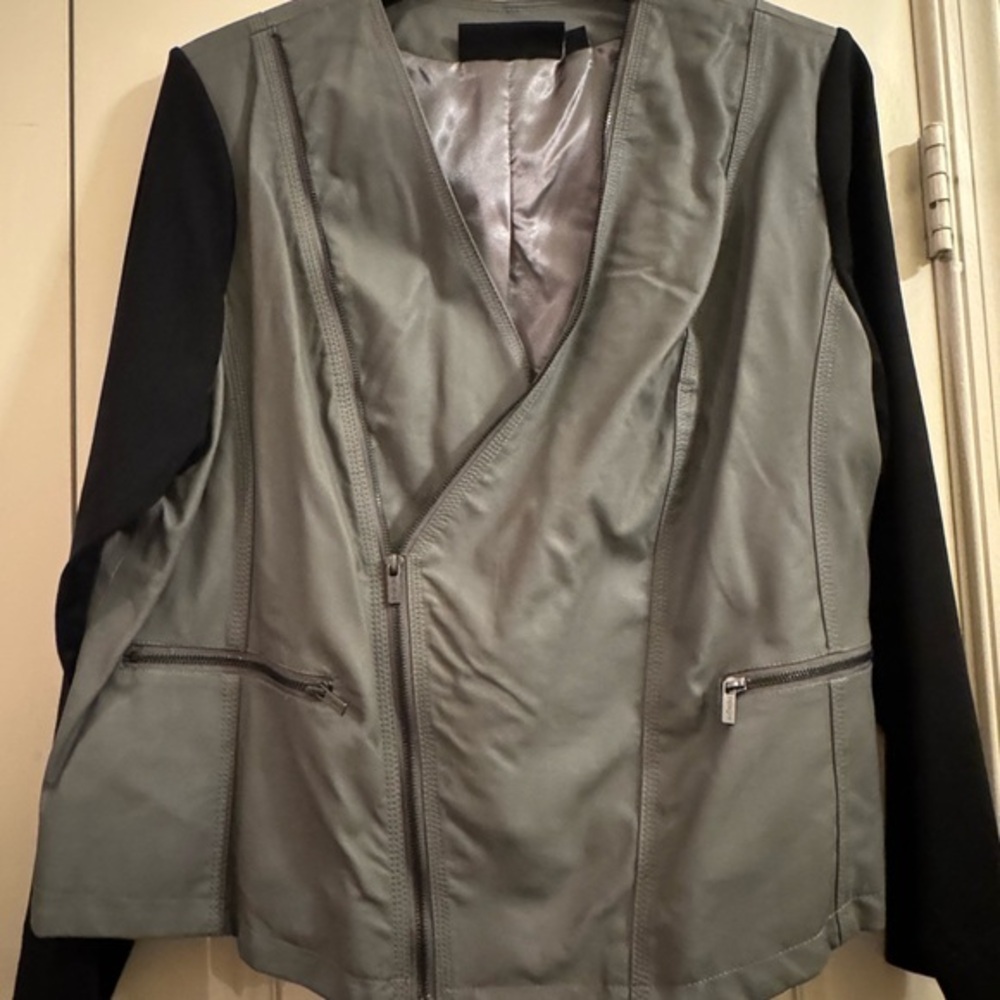 Dash by Kardashian Ash Gray and Black Jacket Size 2x NWT